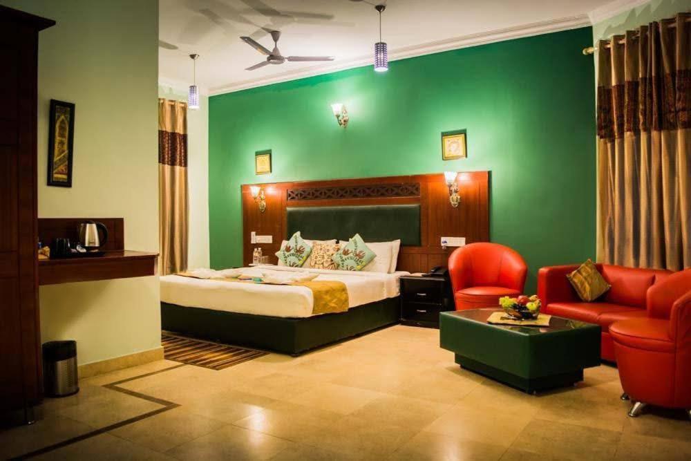 Wanders In Travel Company Hotel Madikeri Exterior photo